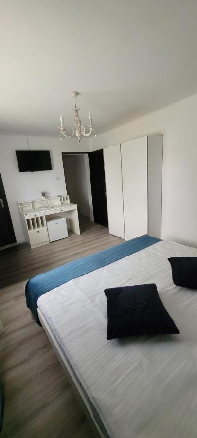Hotel Casa Domneasca Giurgiu Zewnętrze zdjęcie
