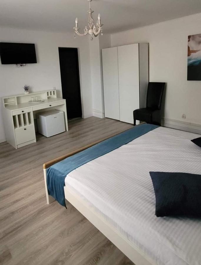 Hotel Casa Domneasca Giurgiu Zewnętrze zdjęcie